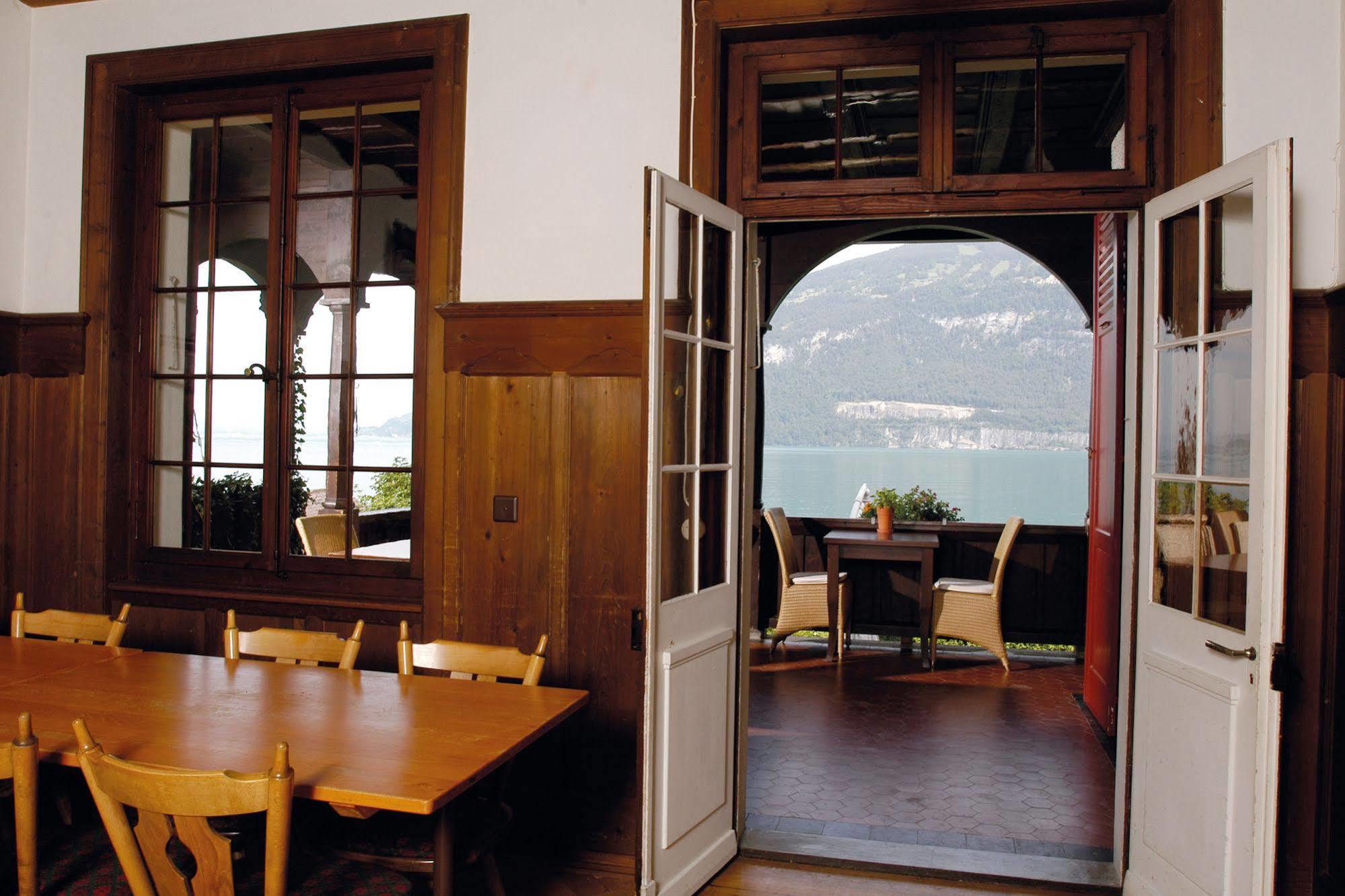 Leissigen Youth Hostel Екстериор снимка