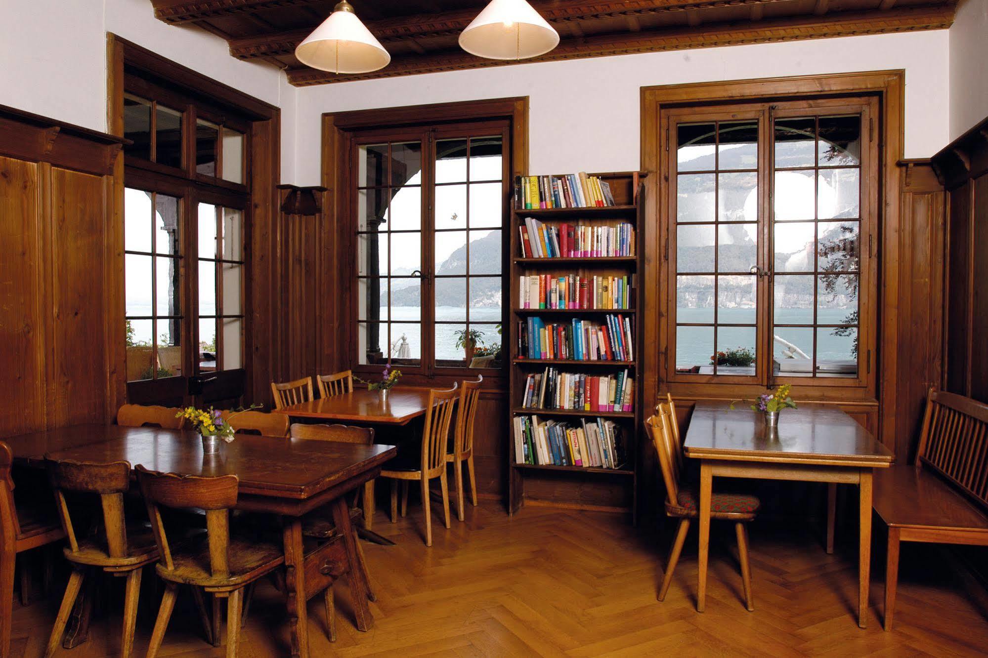 Leissigen Youth Hostel Екстериор снимка